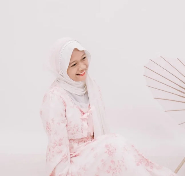 Pemilik Charming Store